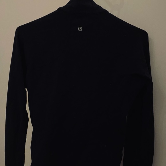 Lululemon black zip up jacket - Picture 2 of 3